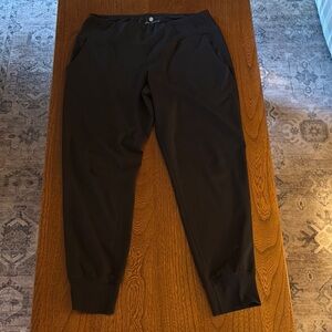 Yogalicious Black Jogger Pants w/ Pockets medium